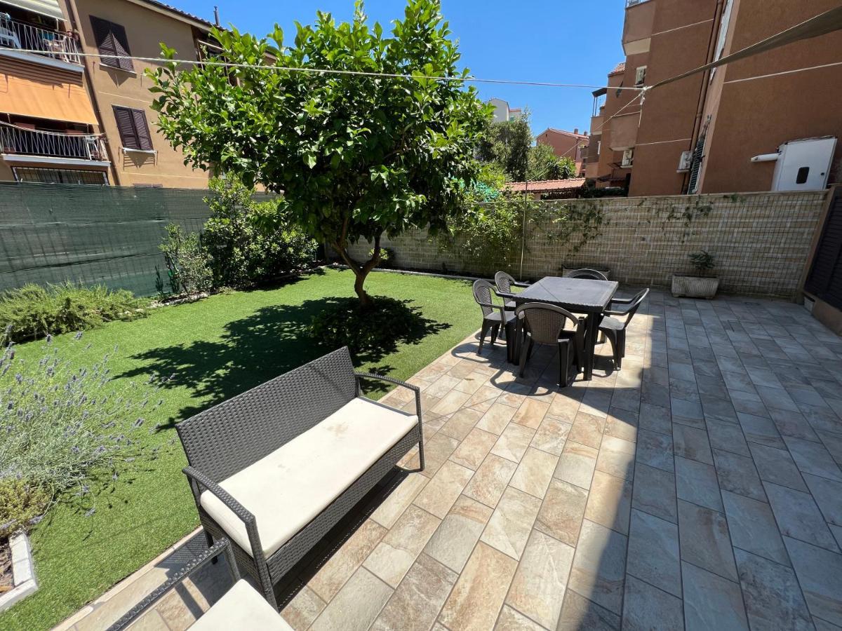Casa Paestum. Your Wonderful Garden In Roma Dış mekan fotoğraf